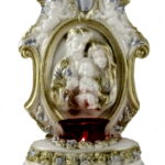 Candela ceramica alba Sfanta Familie